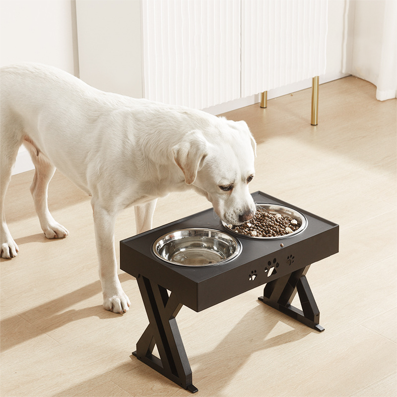 Raised base of Lorzini adjustable dog feeder for better eating posture